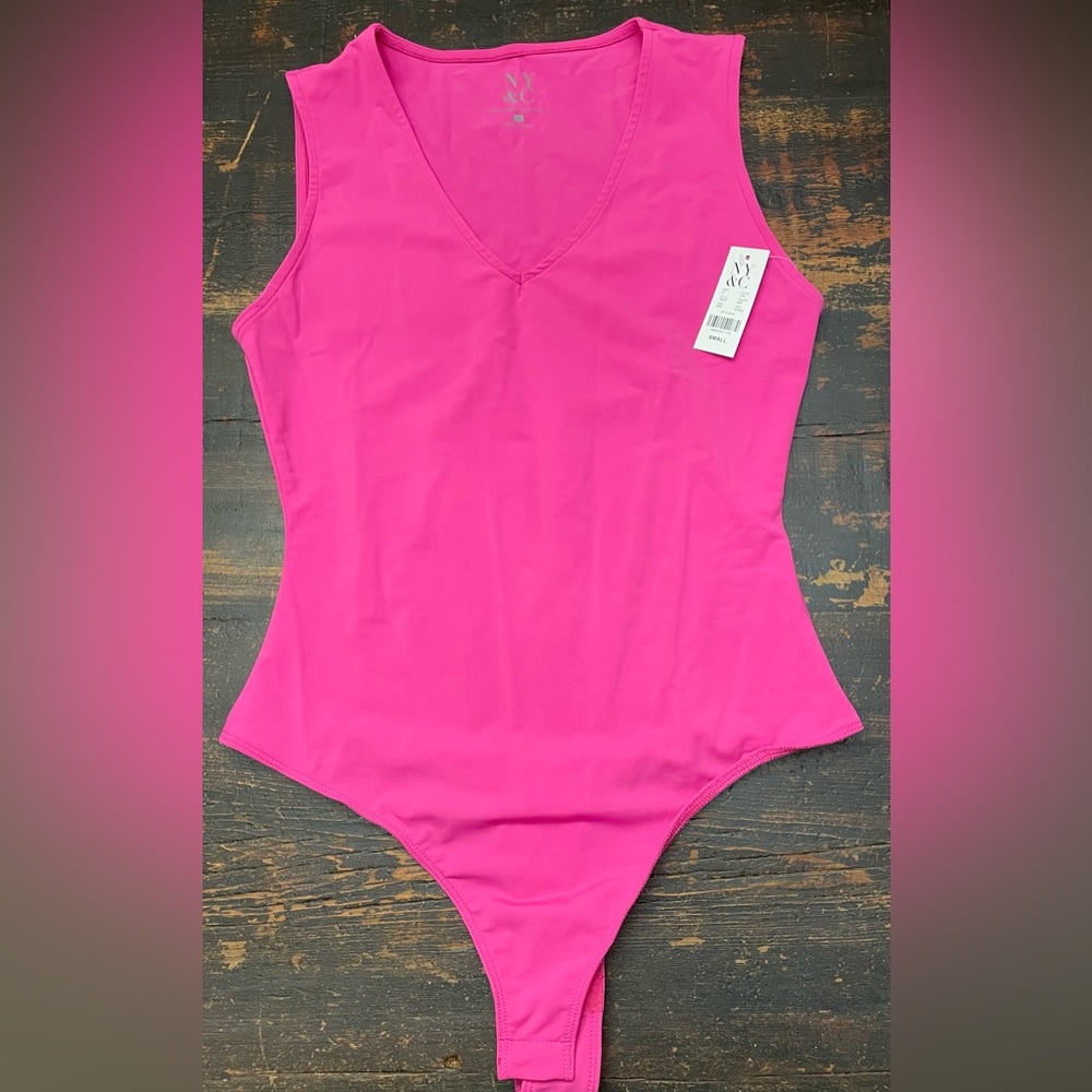 NWT  V-neck Bodysuit.